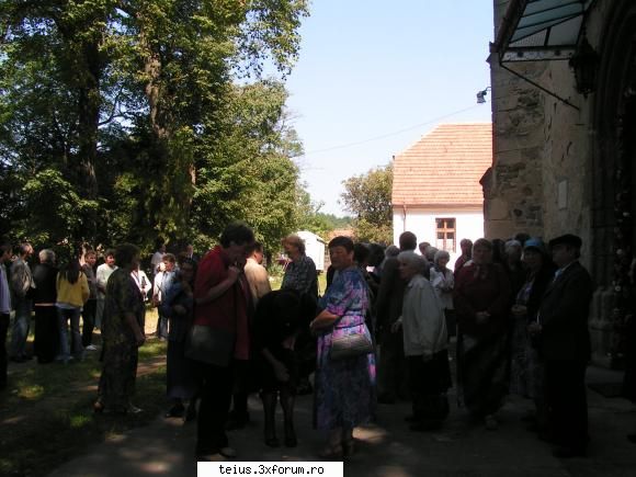 sfarsitul hramului bisericii - 8 septembrie 2005 biserica de iancu de hunedoara