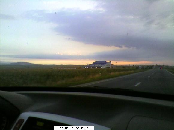 tocmai am ajuns in romania, o sa stau vreo saptamana si avand in vedere faptul ca pozele din teius