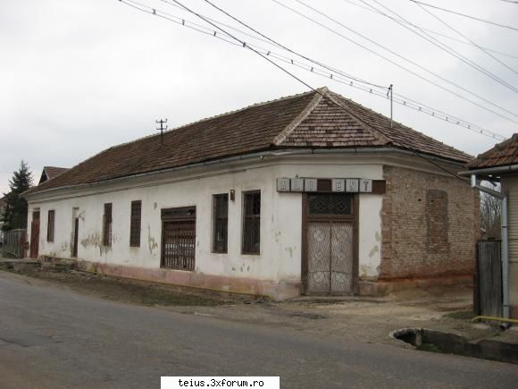 remember: fosta alimentara de pe vremea ceausista purtata si ea acum pe valul ... in ruina (sau mai