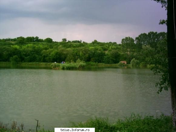 lacul stremt lacul stremt
