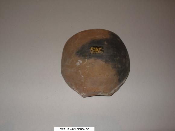 8 - fragment de vas muzeul de istorie aiud sapaturi