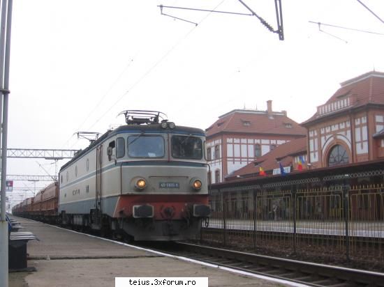 alta poza cu gara statia cfr teius