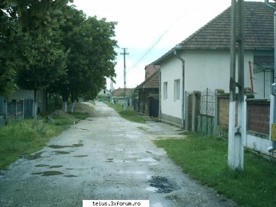 ... si din cealalta directie strada aurel vlaicu