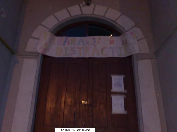 o saptamana de cantece si jocuri adresata celor mici. din cate am inteles au fost prezente din 7