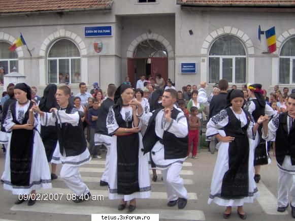 dansuri populare zilele orasului teius - 2007 - poze