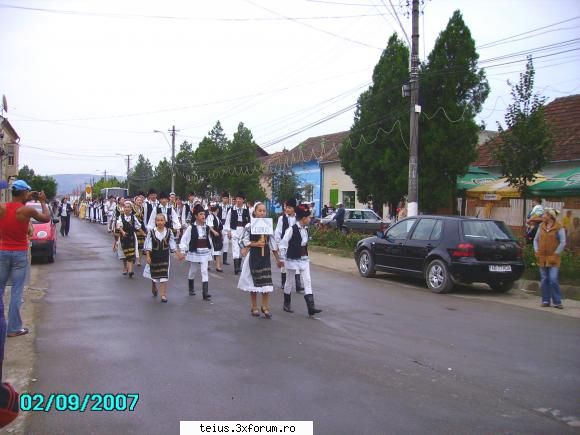 din ludus zilele orasului teius - 2007 - discutii