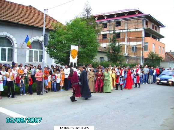 spectacol zilele orasului teius - 2007 - discutii