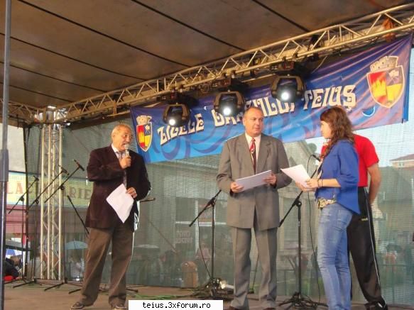 multumiri bobaila luiza pentru poze:
1 zilele orasului teius 2010 - 29.08.2010
