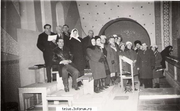 corul bisericii sfanta treime din anul 1980 poze vechi ... inainte de 1990