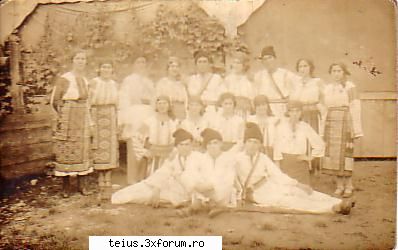 teius costum popular teiusu in urma cu peste 100 de ani
